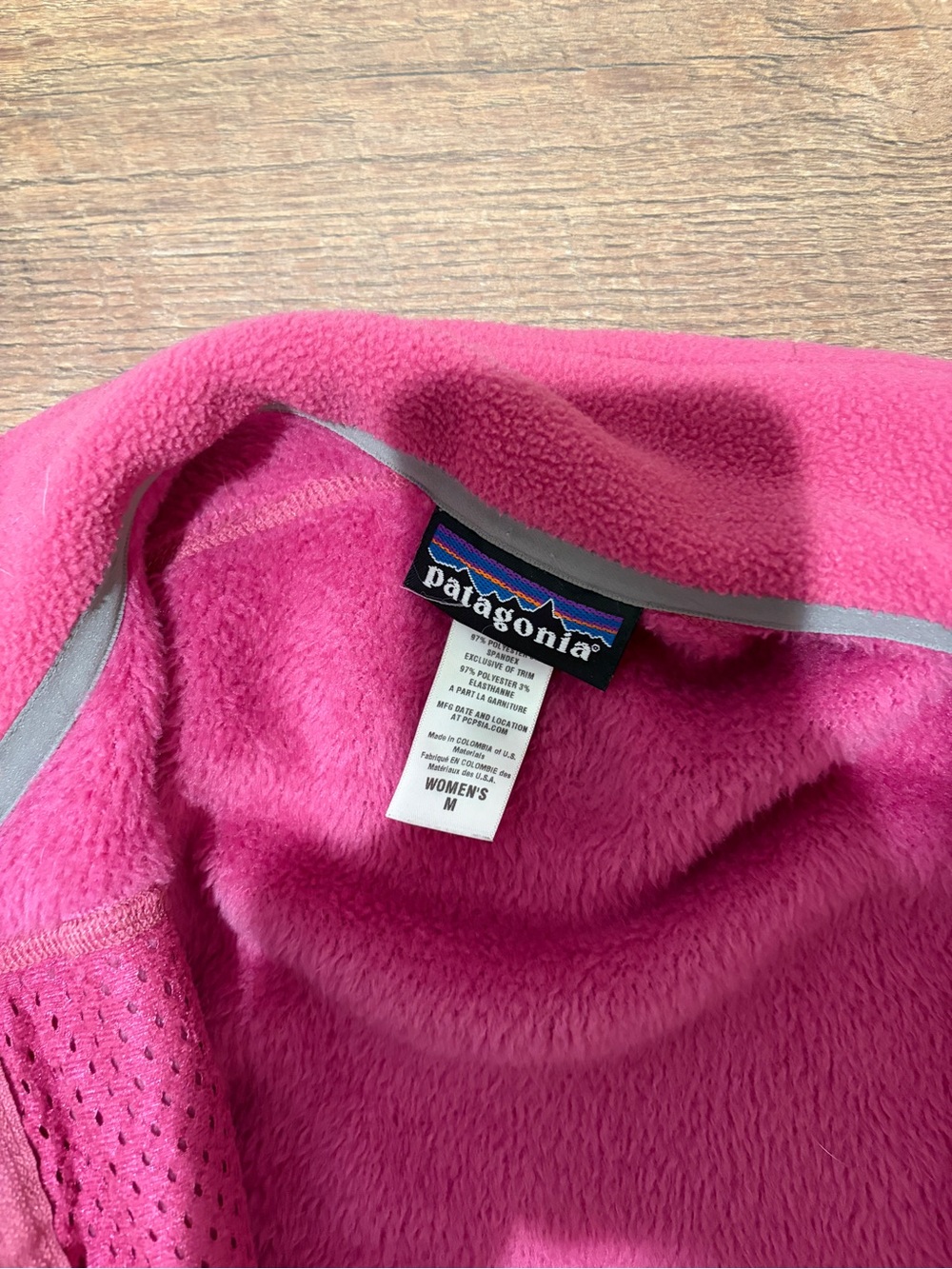 Patagonia Pink Women's Full-Zip Teddy Fleece Jacket - Picture 3 of 5